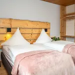 Boutique & Sternen فندق 3*