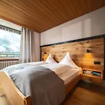 فندق Boutique & Sternen 3*