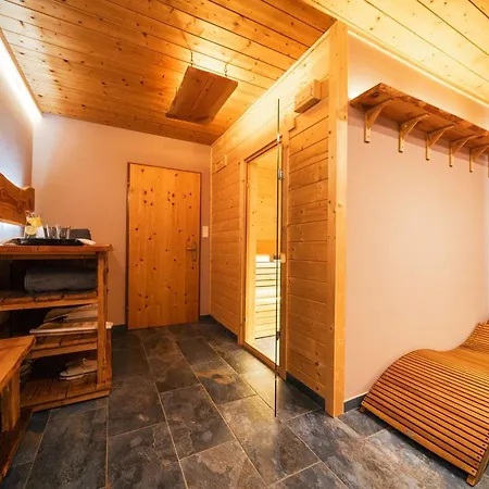 Boutique And Sternen 3*