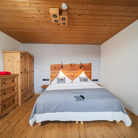Boutique Hotel&apartments Sternen 3*